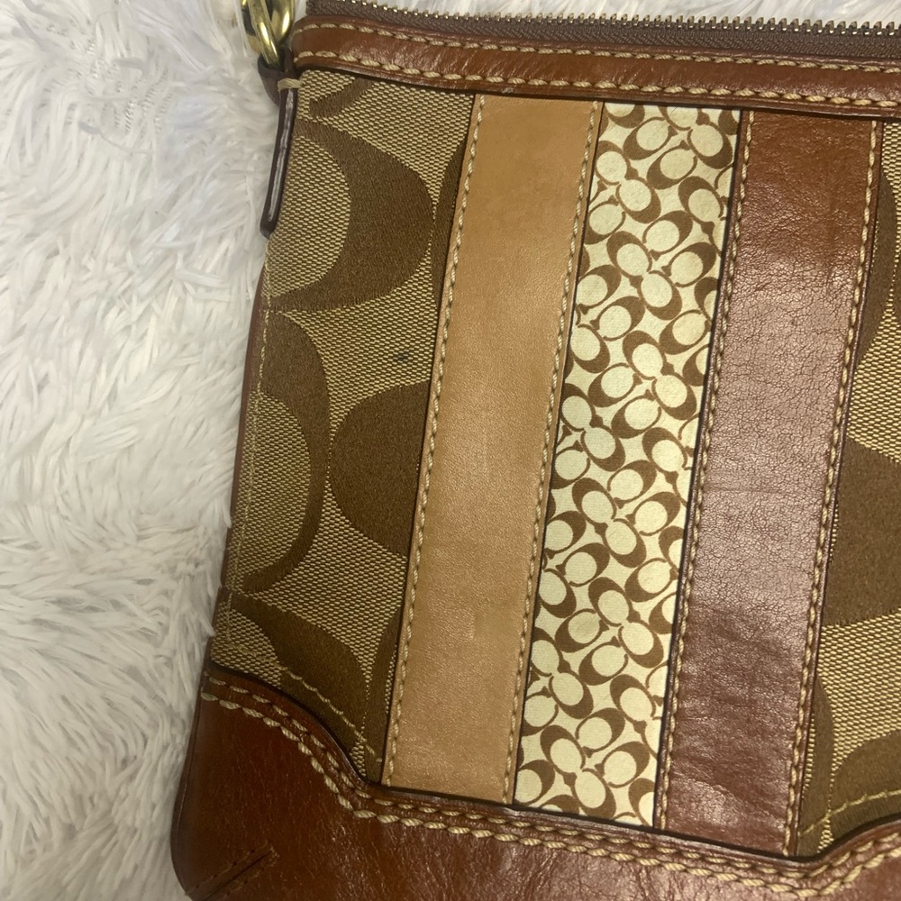 Coach swing pack - Picture 3 of 10